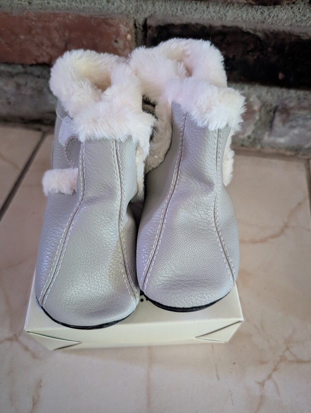 Jack & Lily Cozy Gray Boots